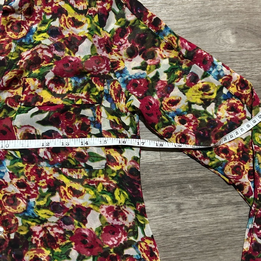 Women’s Dynamite Sheer Floral Blouse XS - Picture 2 of 3